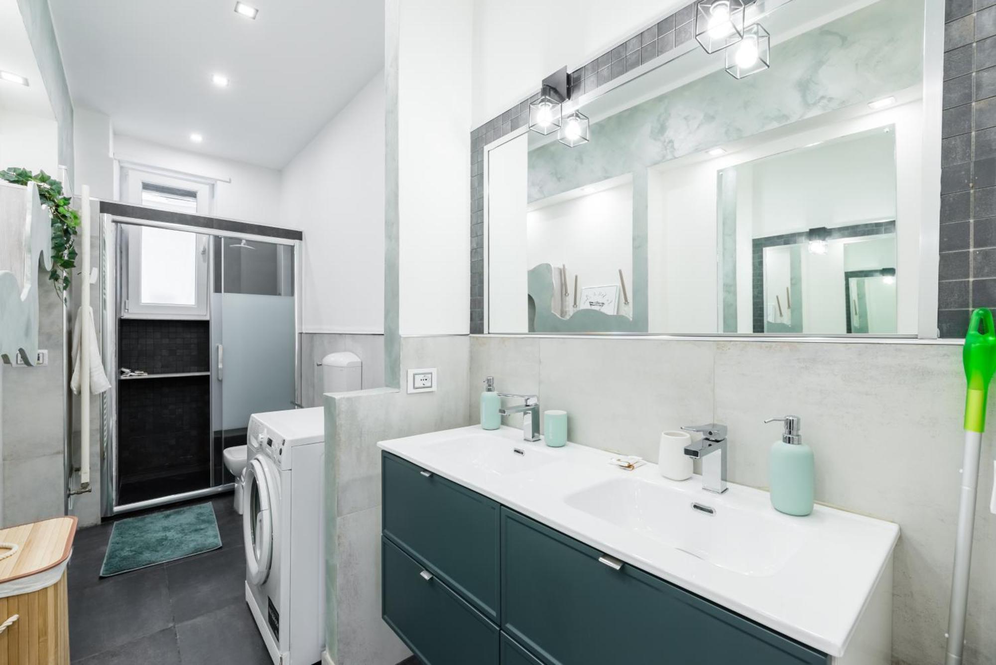 Apartamento Moderno Bilocale A 5 Minuti Dal Centro Storico Turín Exterior foto