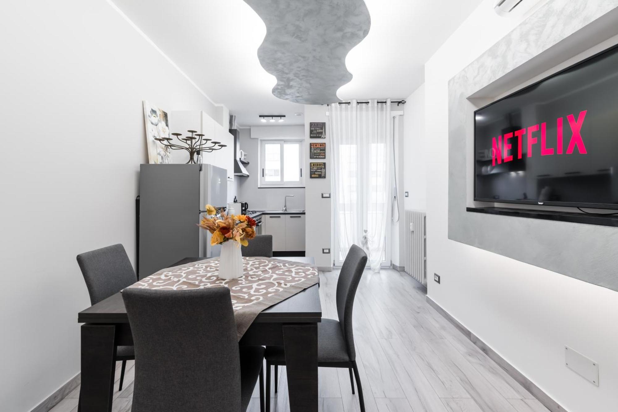 Apartamento Moderno Bilocale A 5 Minuti Dal Centro Storico Turín Exterior foto