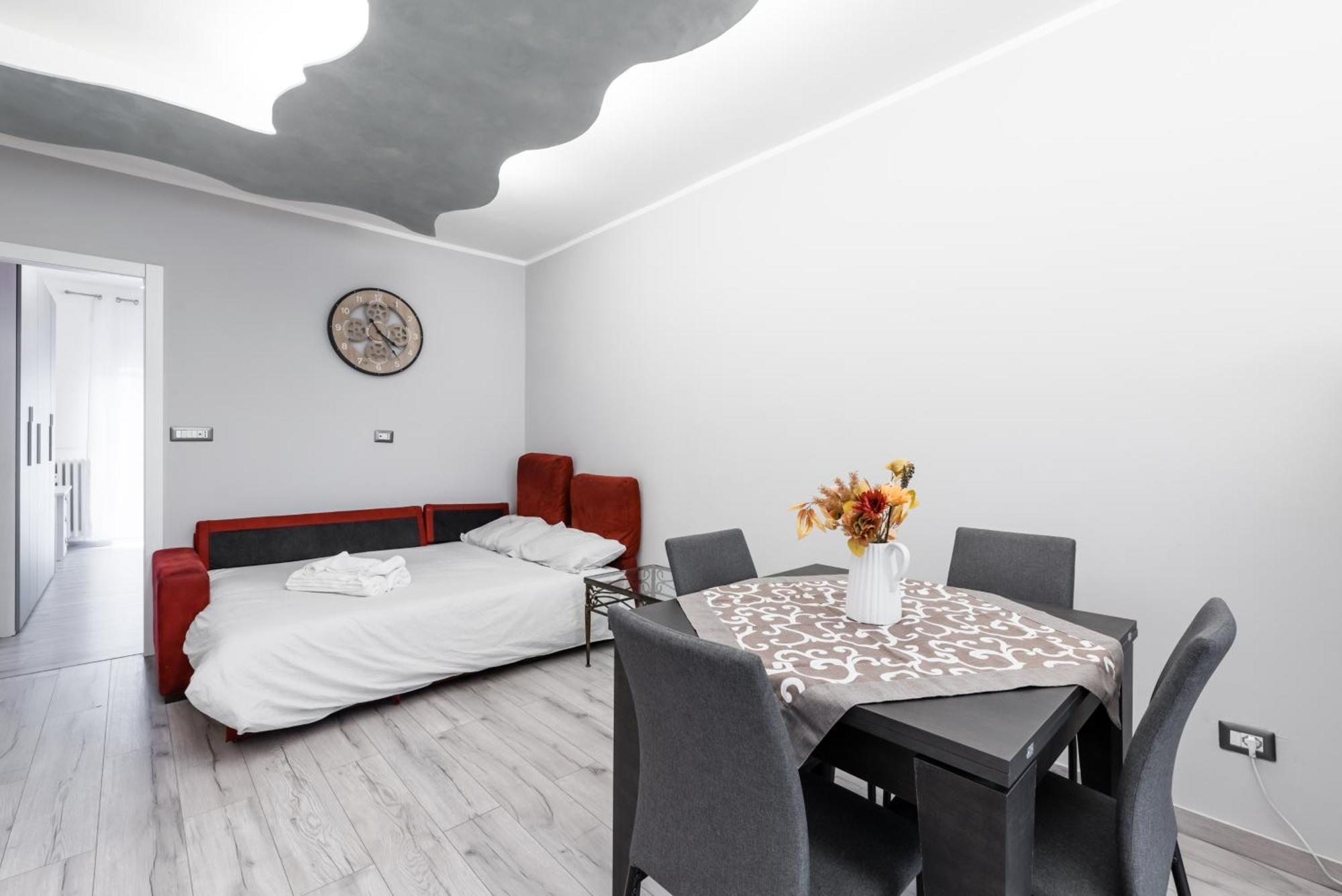 Apartamento Moderno Bilocale A 5 Minuti Dal Centro Storico Turín Exterior foto